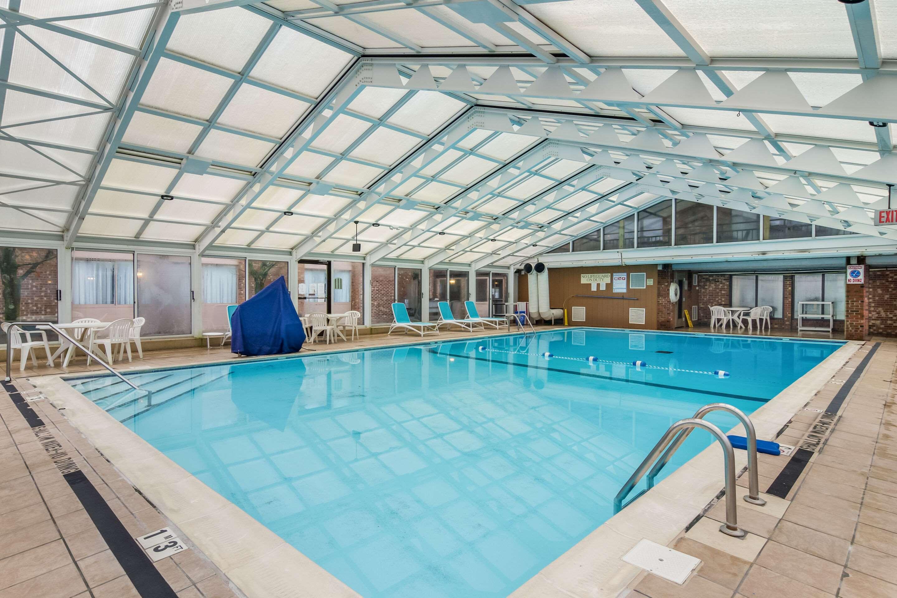 Mainstay Suites Verona Eksteriør bilde