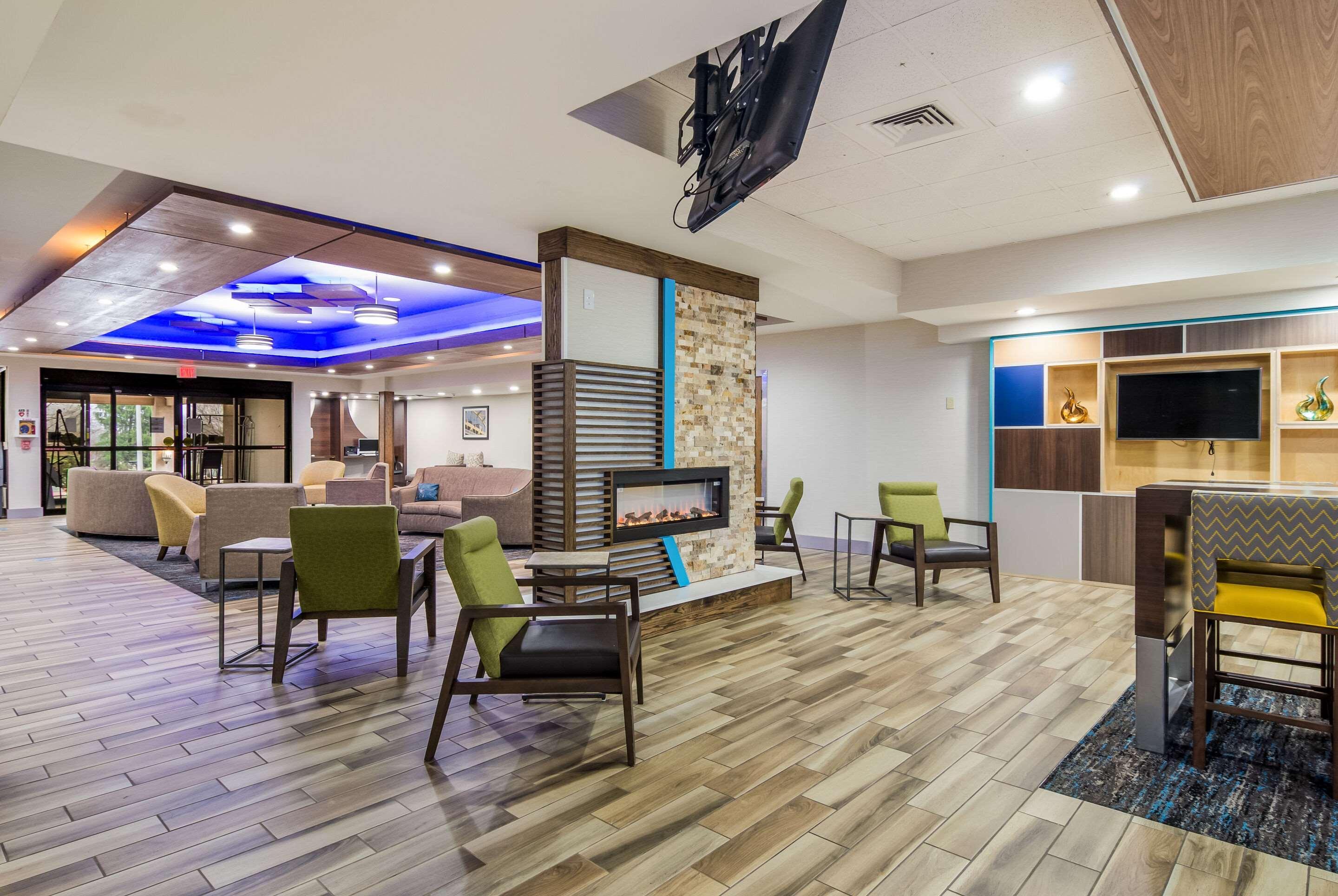 Mainstay Suites Verona Eksteriør bilde
