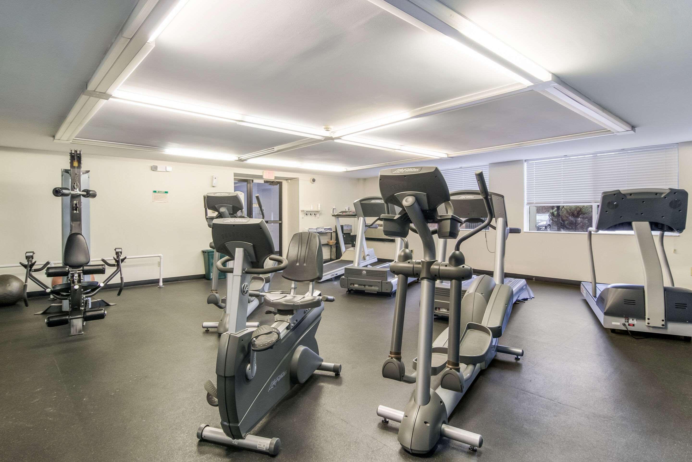 Mainstay Suites Verona Eksteriør bilde