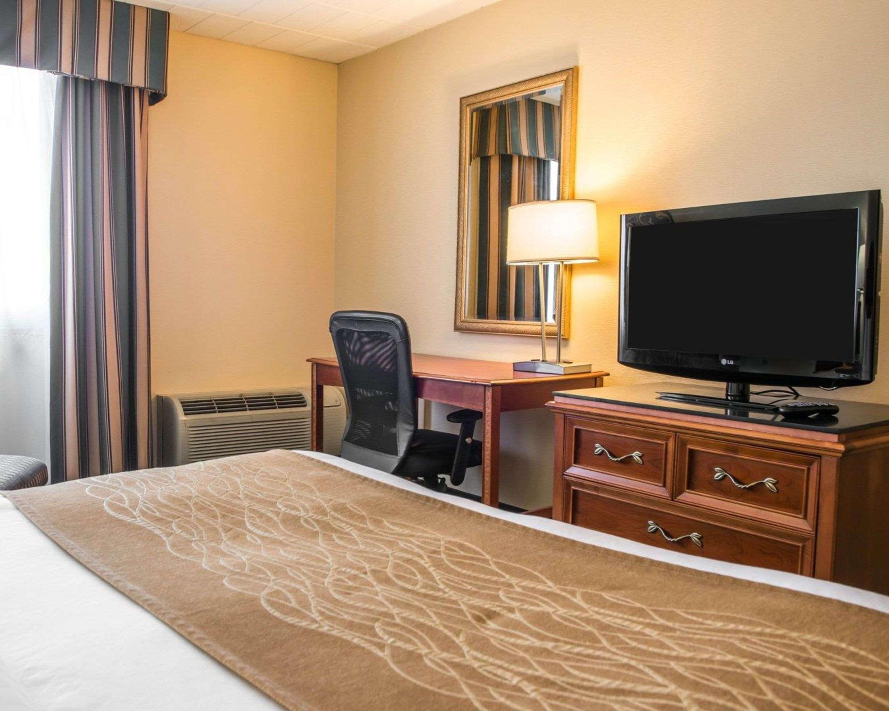 Mainstay Suites Verona Eksteriør bilde