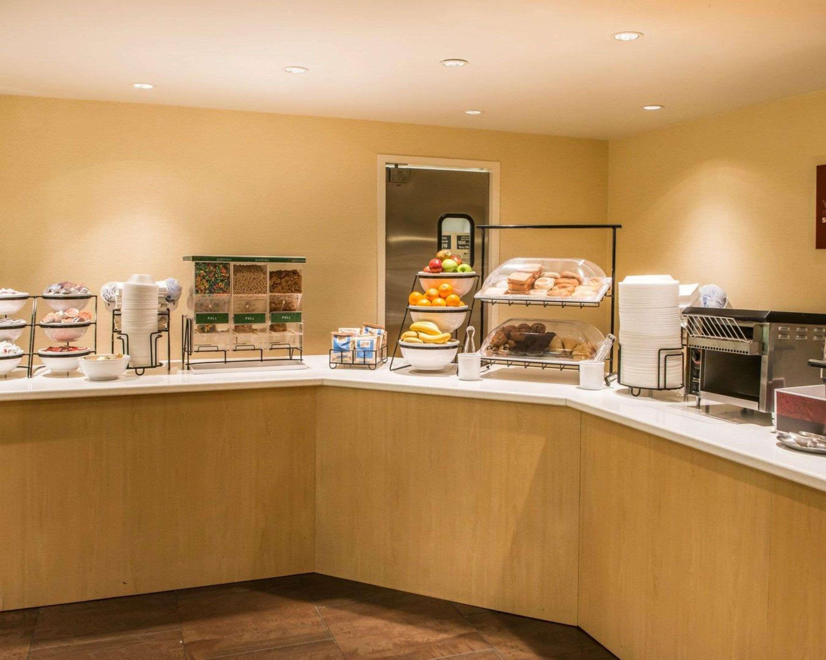 Mainstay Suites Verona Eksteriør bilde